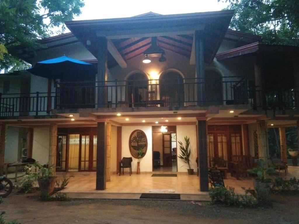 Leopard City Hostel Yala 蒂瑟默哈拉默 外观 照片